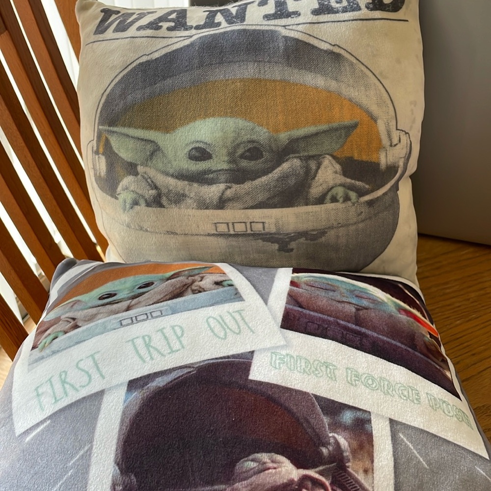 Disney Star Wars The Mandalorian Baby Yoda The Child Squishy Pillows Set Of 2